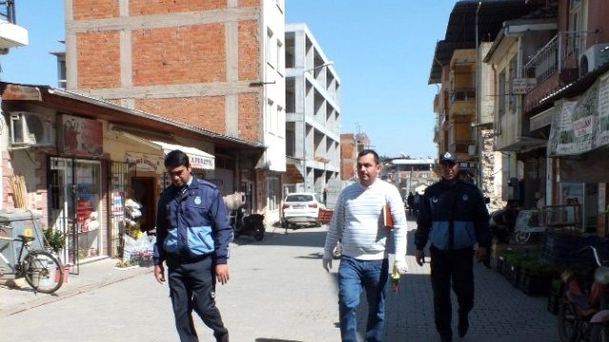 Köşk Belediyesi\'nden \'Biyosidal Jel\' Uygulaması