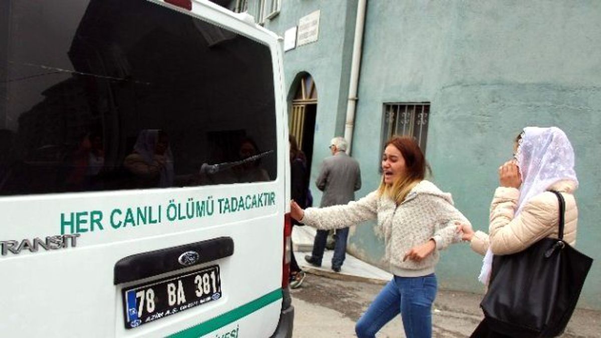 Liseli Ebru Son Yolculuğuna Uğurlandı