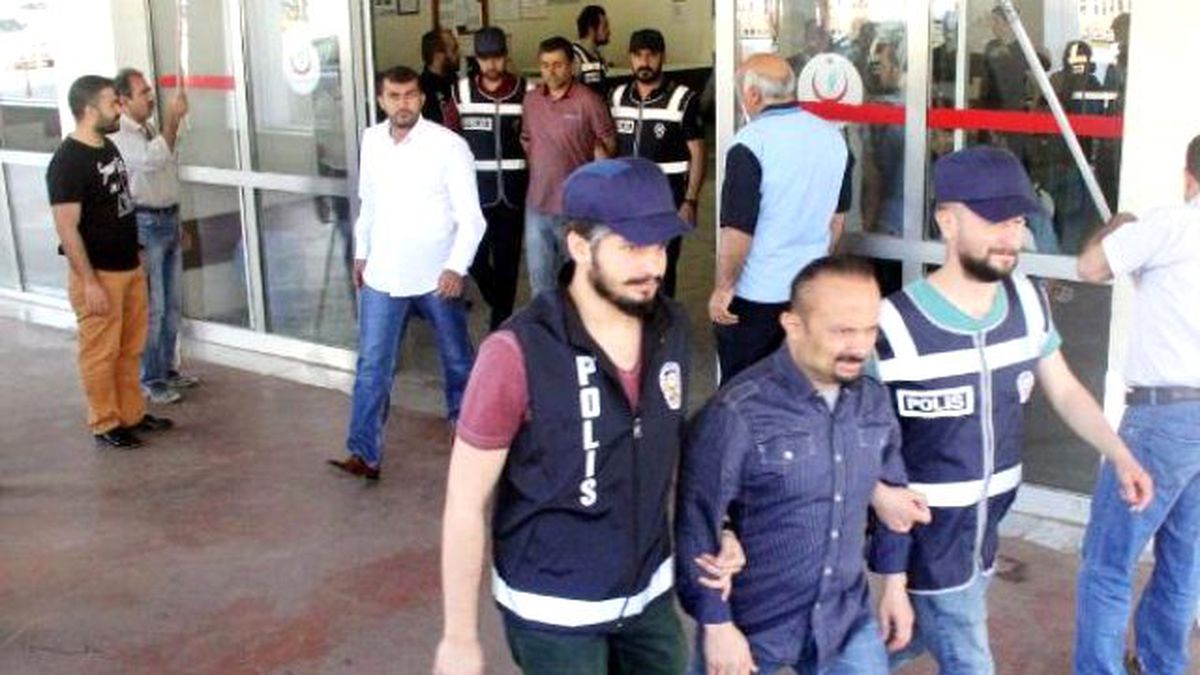 Şanlıurfa\'da Hastane Dolandırıcılığı Şüphelileri Adliyede