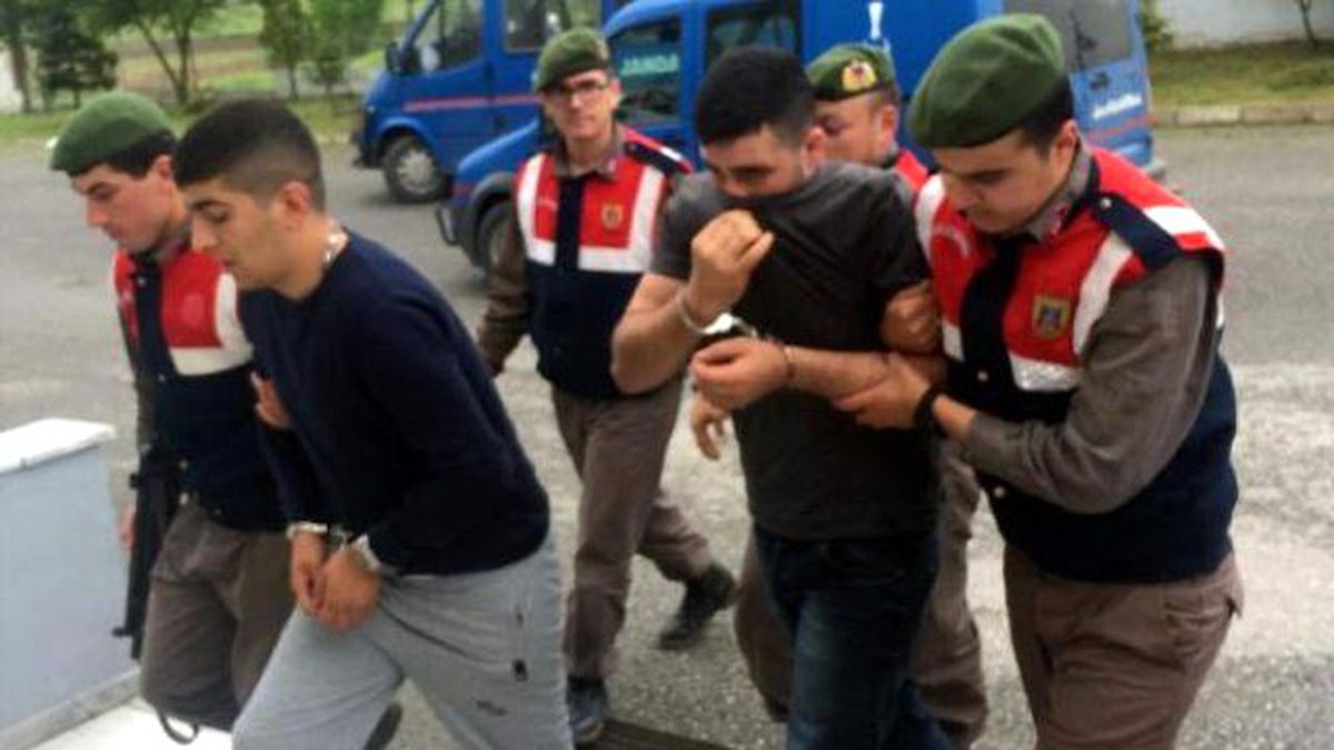 Tavuk Çiftliğine Uyuşturucu Baskını