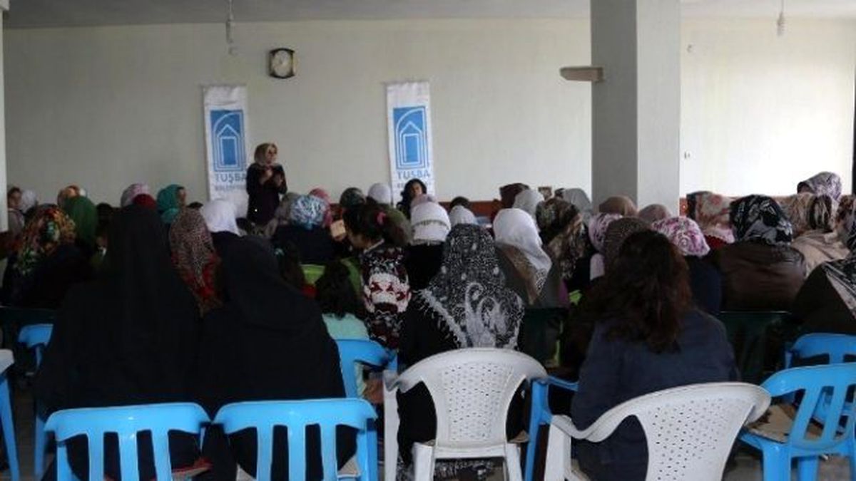Tuşba Belediyesi\'nden Kadınlara Yönelik \'Bilinçlendirme\' Çalışmaları