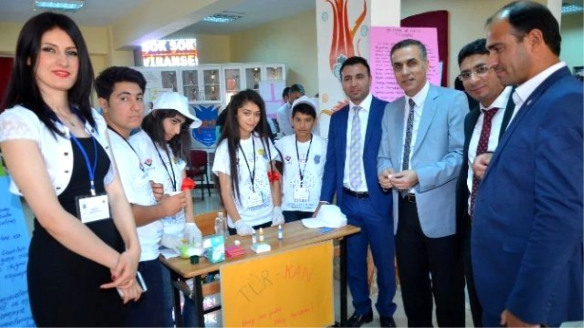 Viranşehir Fatih Sultan Mehmet Anadolu Lisesinde Bilim Fuarı Açıldı