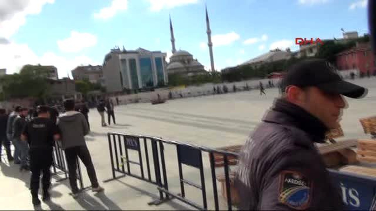 Adliye Önünde Silahlı Saldırgan Hareketliliği