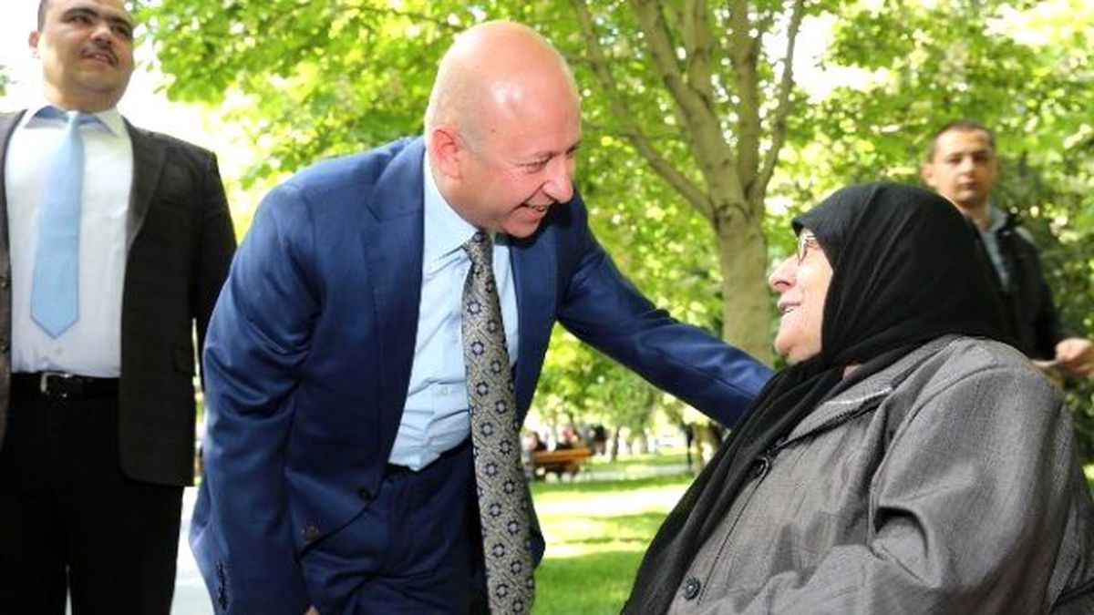Başkan Çolakbayrakdar\'dan Anneler Günü Mesajı