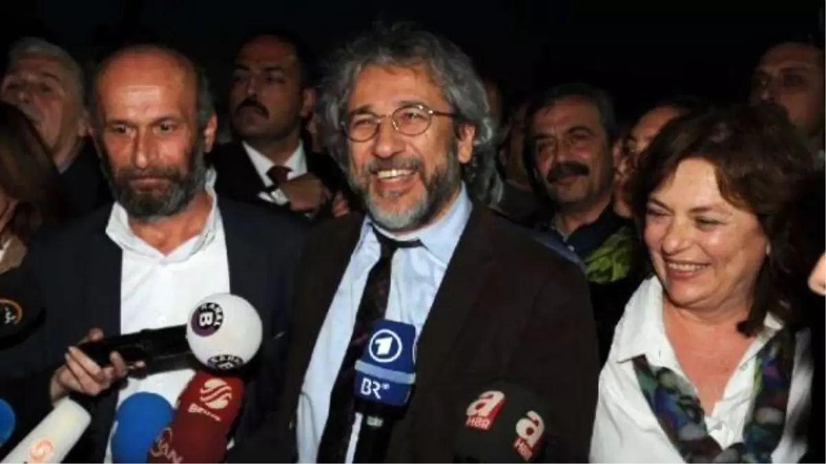 Can Dündar Mahkemenin Kararını Değerlendirdi (1)