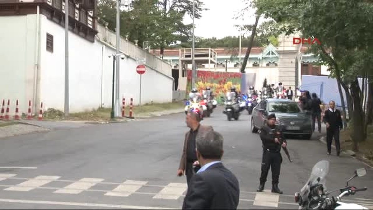 Erdoğan\'a Eyüp\'te Numan Kurtulmuş Eşlik Etti
