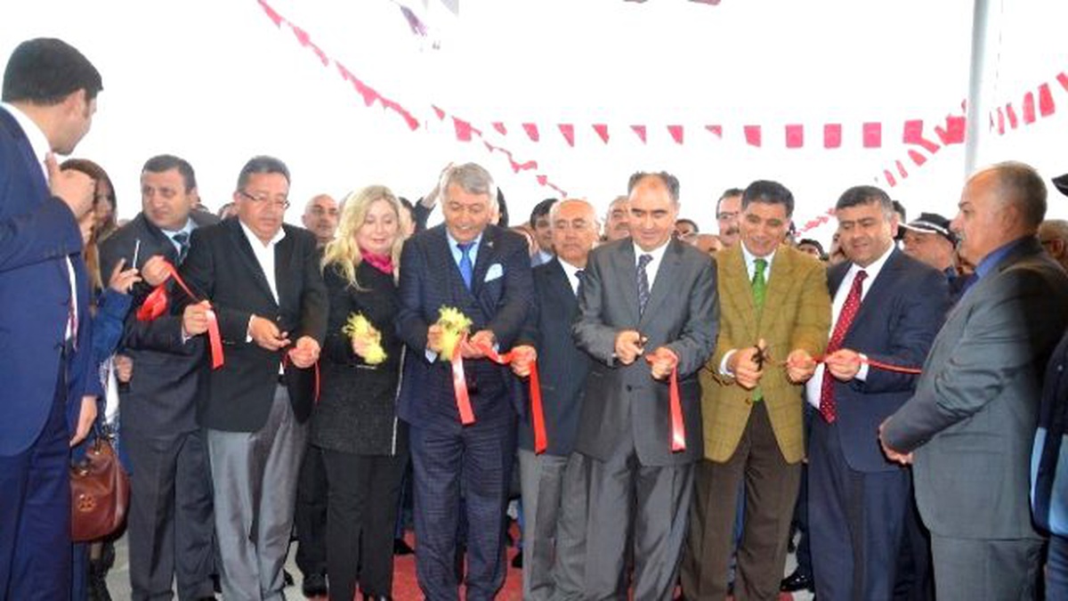 Isparta\'da Gökkubbe Fuar ve Kongre Merkezi Açıldı