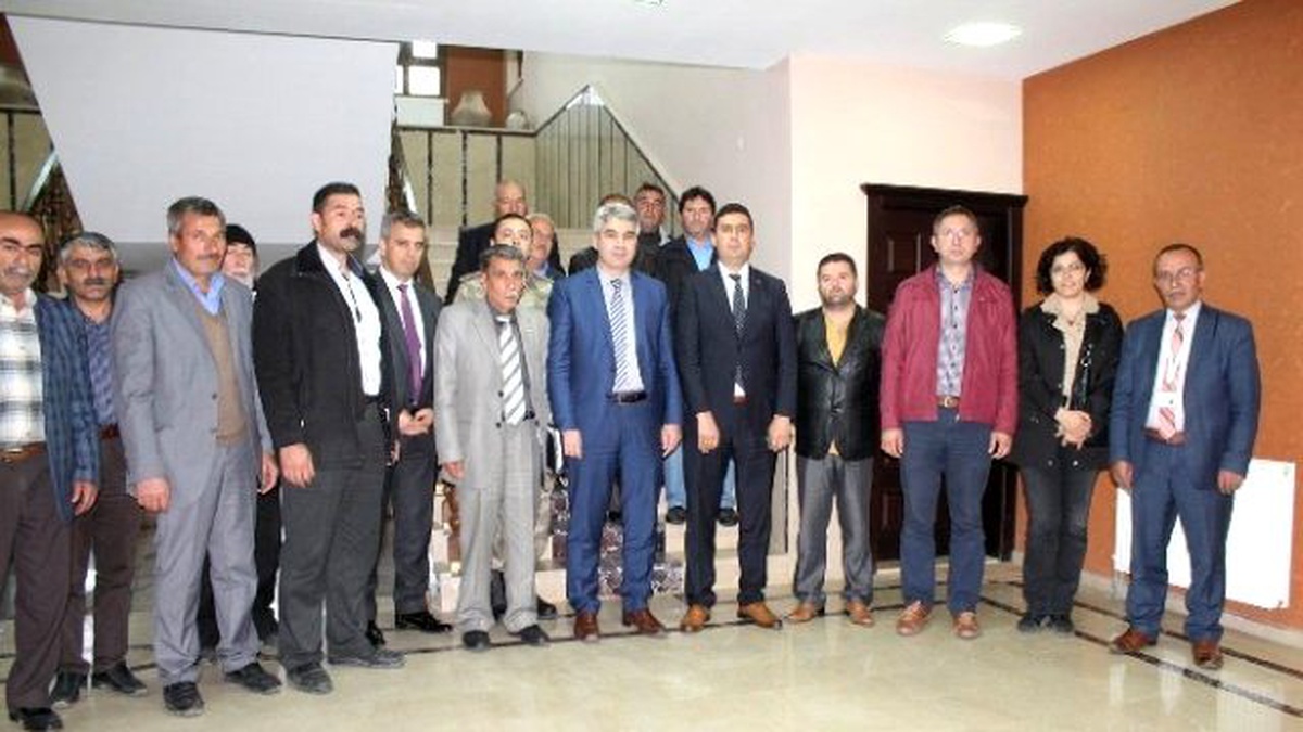Kamu Hastaneleri Birliği Genel Sekreteri Uzman Doktor Yavuz Orak Gemerek\'te