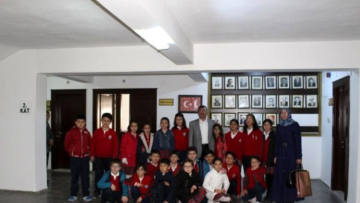 Niğde Belediye Başkanı Faruk Akdoğandan, "Dersimiz Yerel Yönetimler"