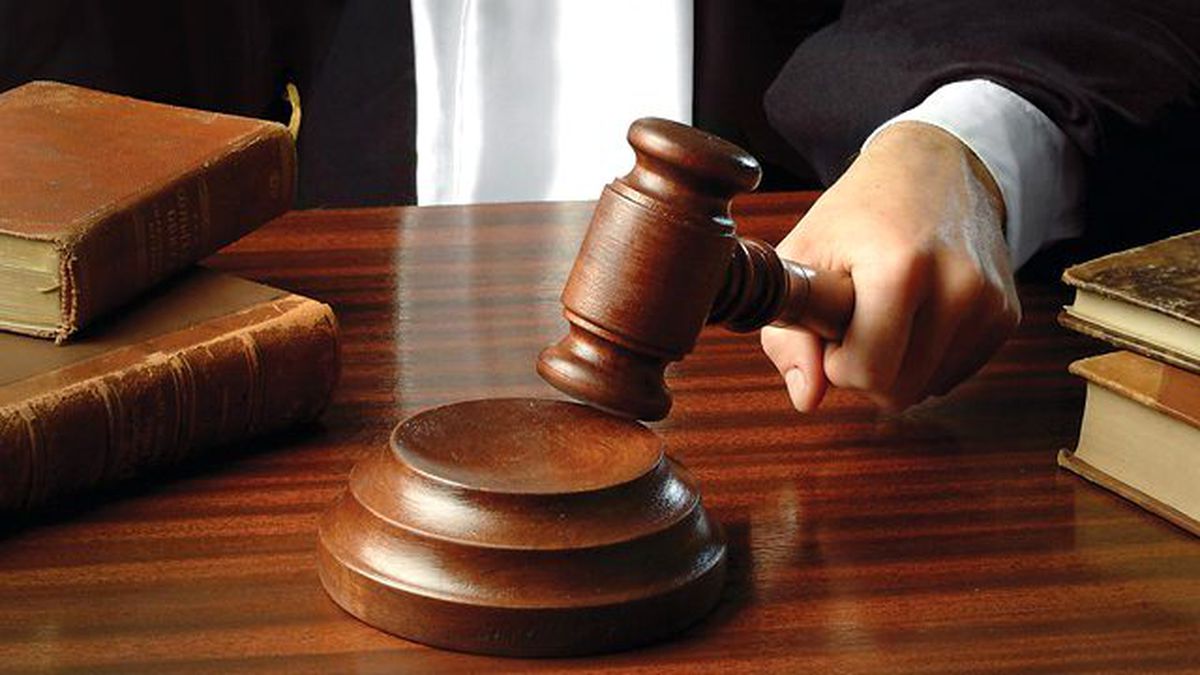 Şaşkın İsrailli Mahkemeye Başvurdu, 'Tanrı' Hakkında Uzaklaştırma Kararı İstedi!