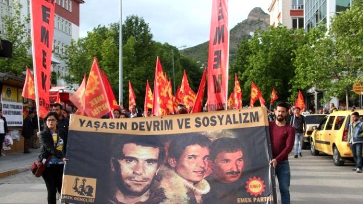 Tunceli\'de Deniz Gezmiş ve Arkadaşları Anıldı