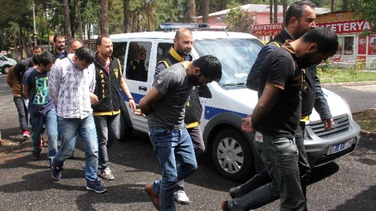 6 İlde 10 Kişiden 214 Bin Lira Dolandırdılar