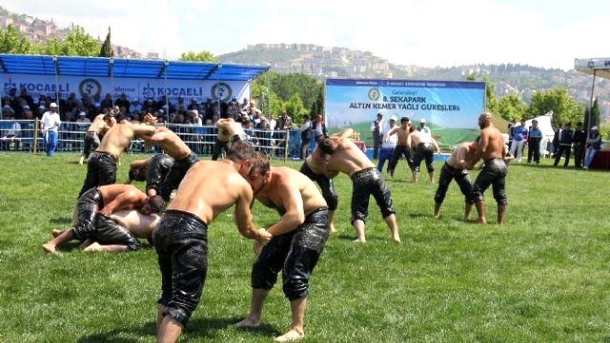 8. Sekapark Altın Kemer Yağlı Güreşleri Başladı