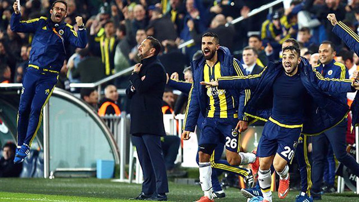 Aziz Yıldırım, Vitor Pereira'nın Geleceği Hakkında Karar Verdi