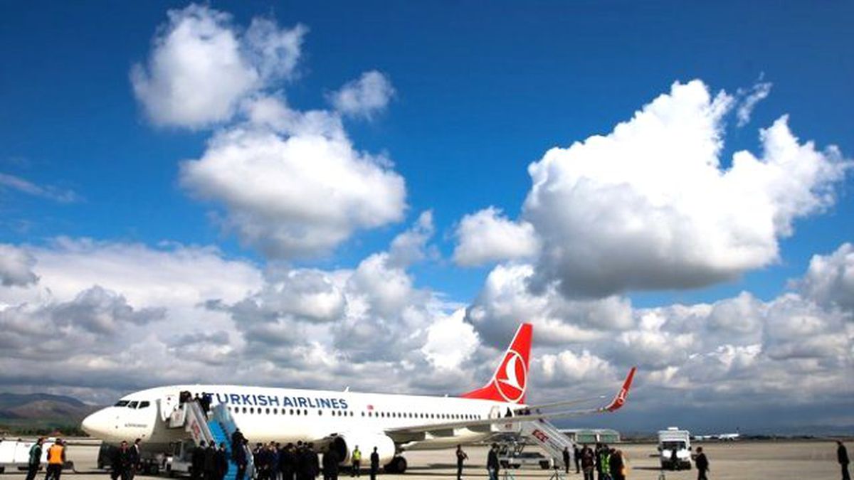 Davutoğlu, Bosna Hersek Ziyaretine Neden THY Uçağı ile Gitti?