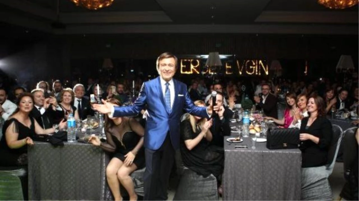 Erol Evgin\'e 35 Yıllık Fotoğraf Sürprizi