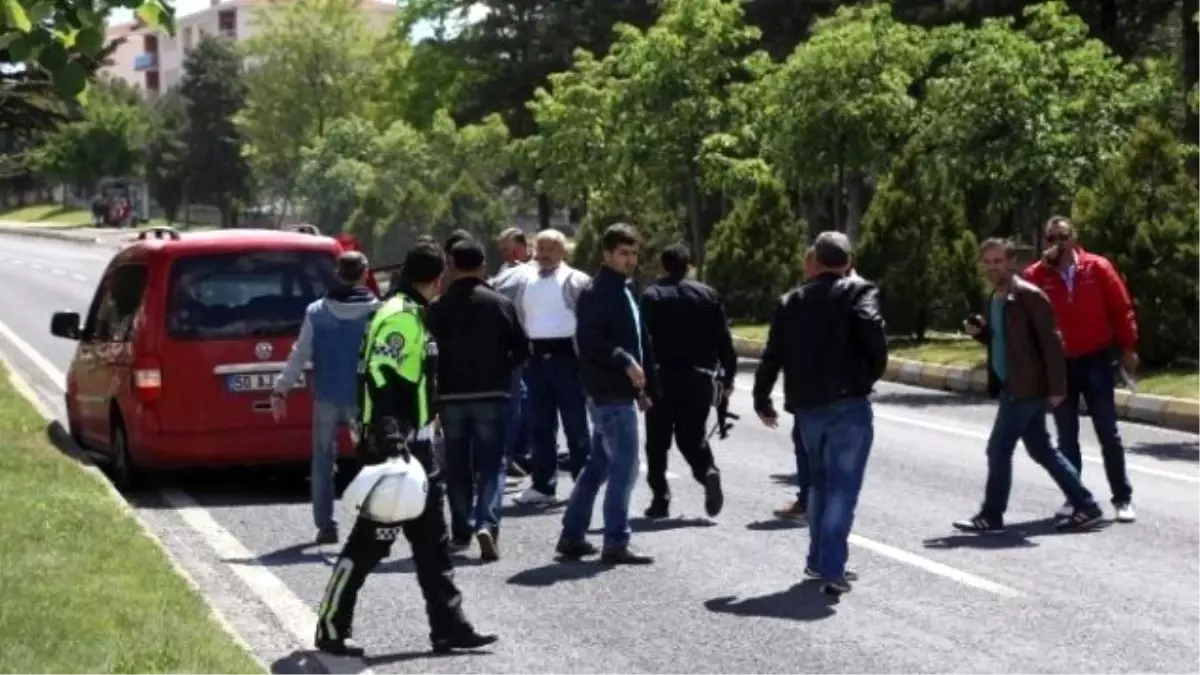 Esrar Satıcıları Polise Ateş Açtı