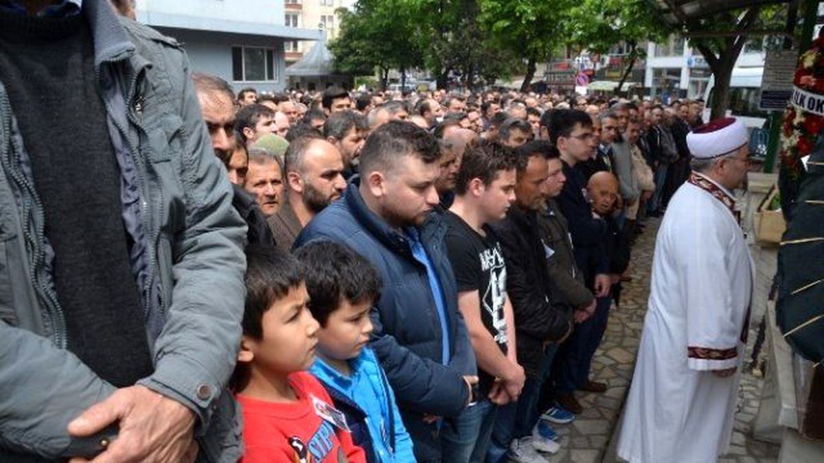 Fatsa\'da Öğretmene Gözyaşı