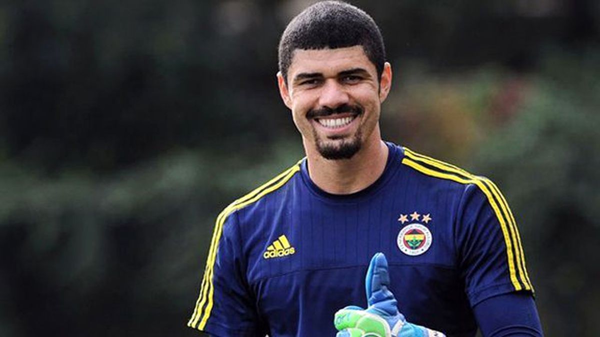 Fenerbahçeli Fabiano'nun Menajeri: Fabiano Türkiye'de Kalmak İstiyor