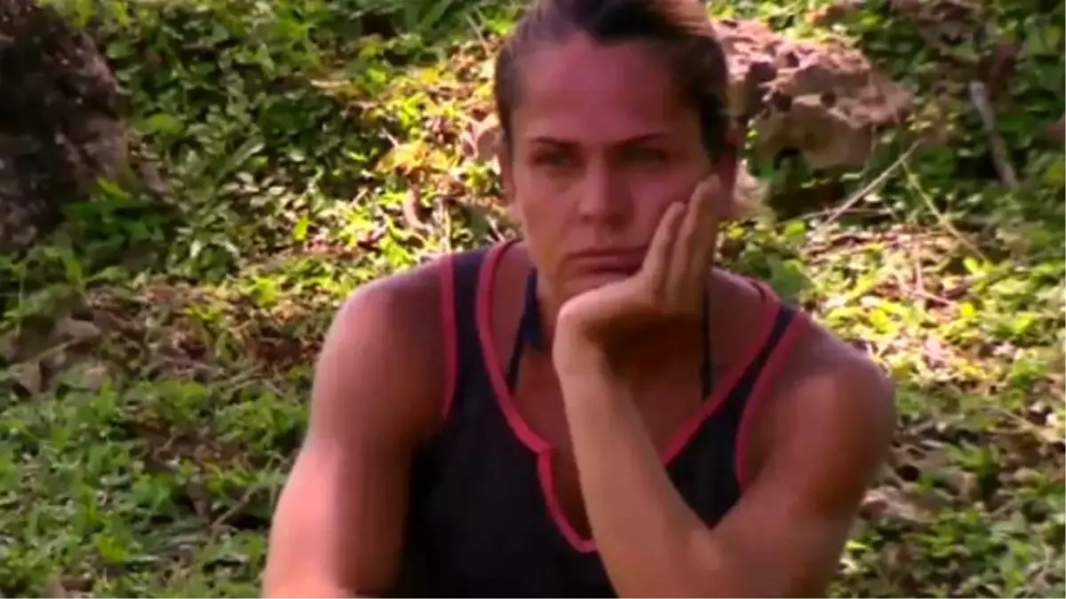 Nagihan\'ın Morali Hayli Bozuldu! Puanı Kaybedince Ağladı...