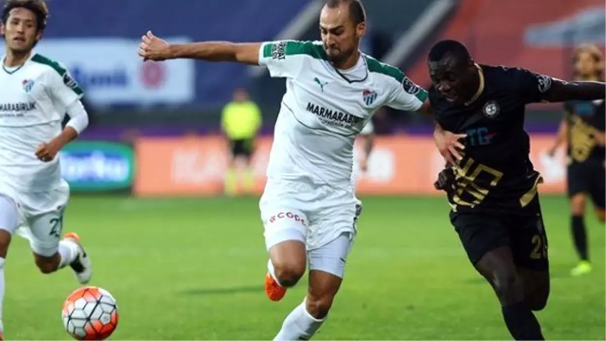 Osmanlıspor, 3-0 Geriye Düştüğü Maçta Bursaspor'la 3-3 Berabere Kaldı