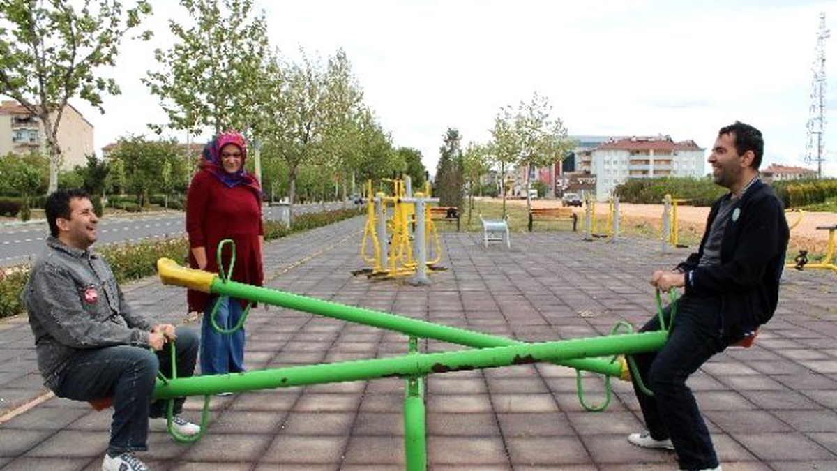 Ablalarıydı, Anneleri Oldu
