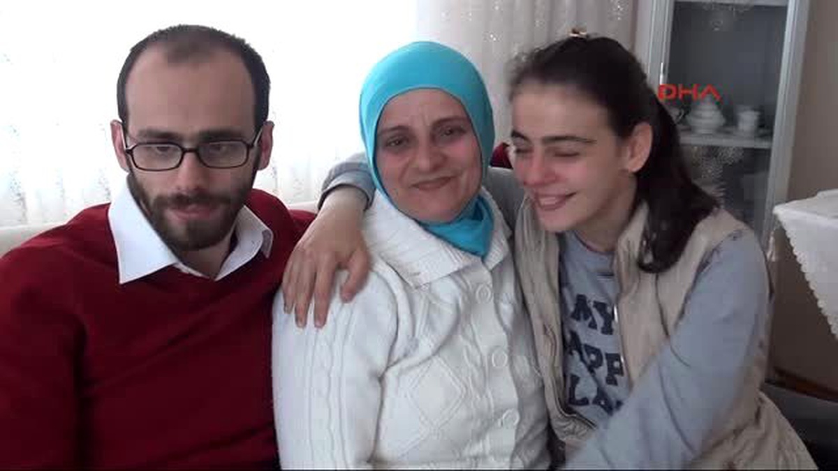 Samsun Zihinsel Engelli İki Çocuğuna Hayatını Adadı