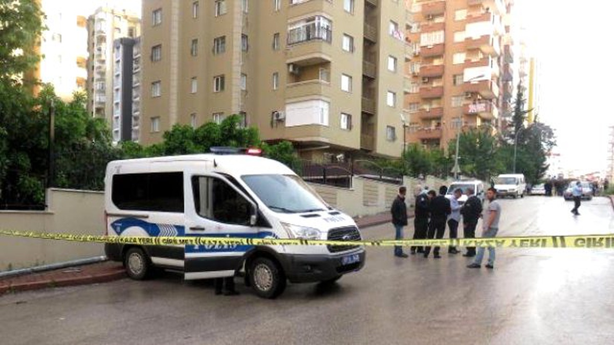 Sürücüsü Kalp Krizi Geçiren Çöp Kamyonu, Karı Kocayı Ezdi: 2 Ölü