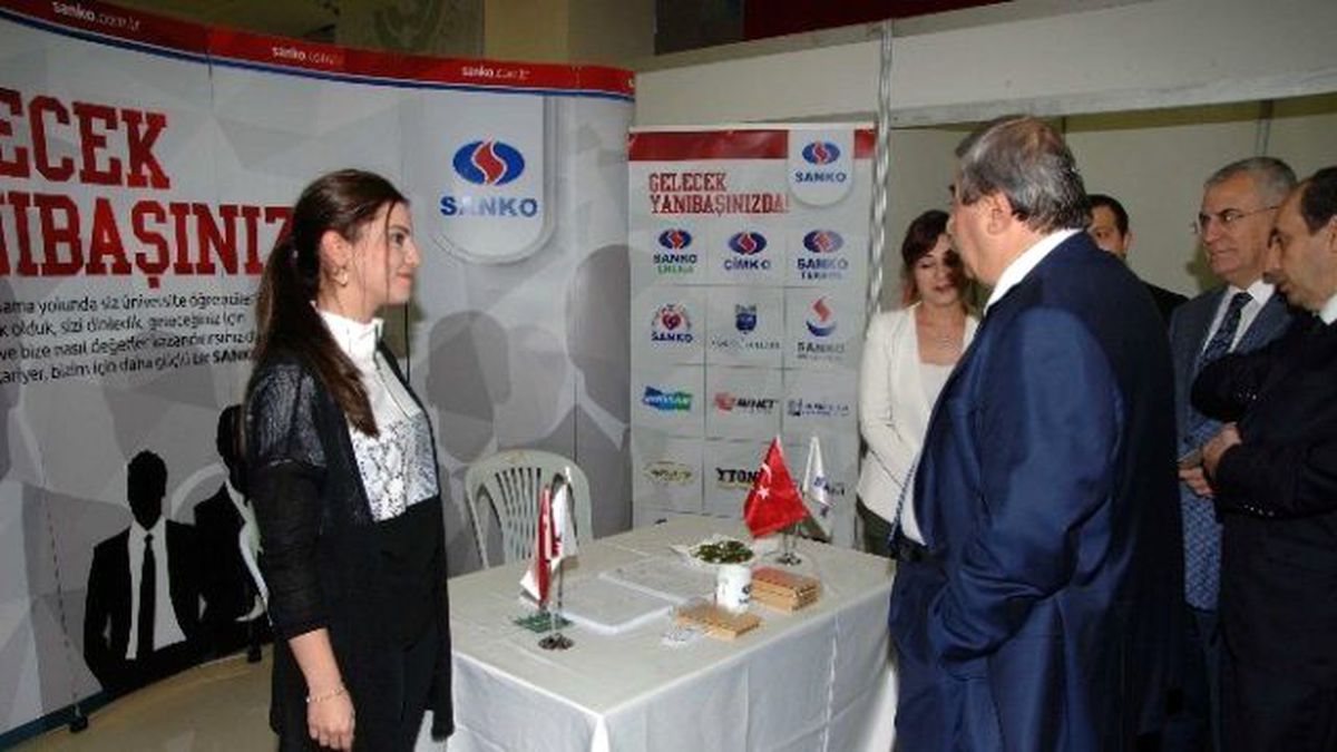 Tekstilin Duayeni Mühendis Adaylarıyla Buluştu