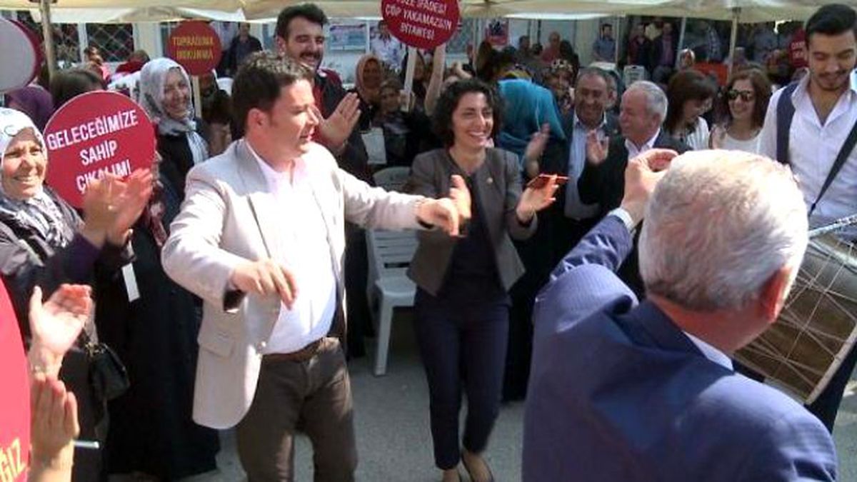 CHP\'li Aydın\'dan Oyunlu Çevre Protestosu