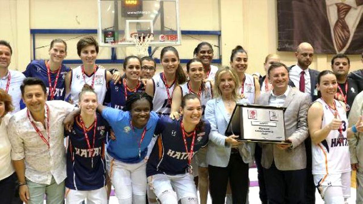 Fenerbahçe Kadınlar Basket\'te Şampiyon