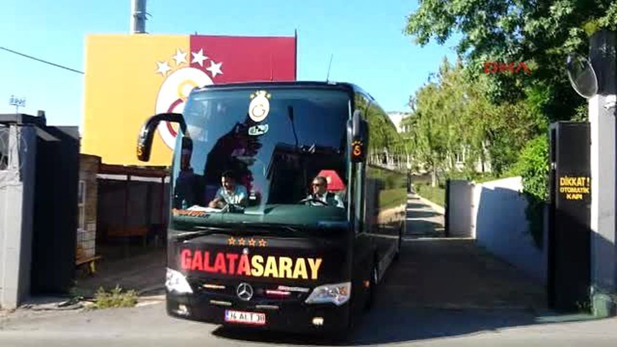 Galatasaray Florya\'dan Ayrıldı