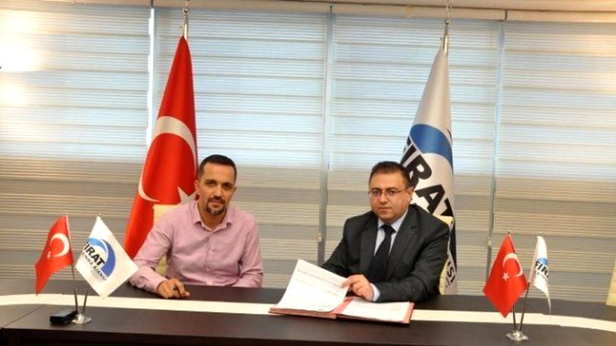 Mafsad ve Fka, Fotokamp İçin Sözleşme İmzaladı