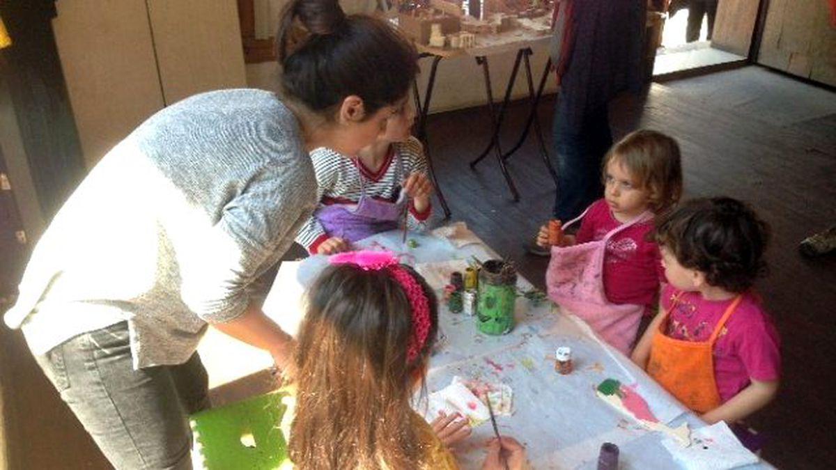 Minik Marangozlardan Annelerine Anlamlı Hediye