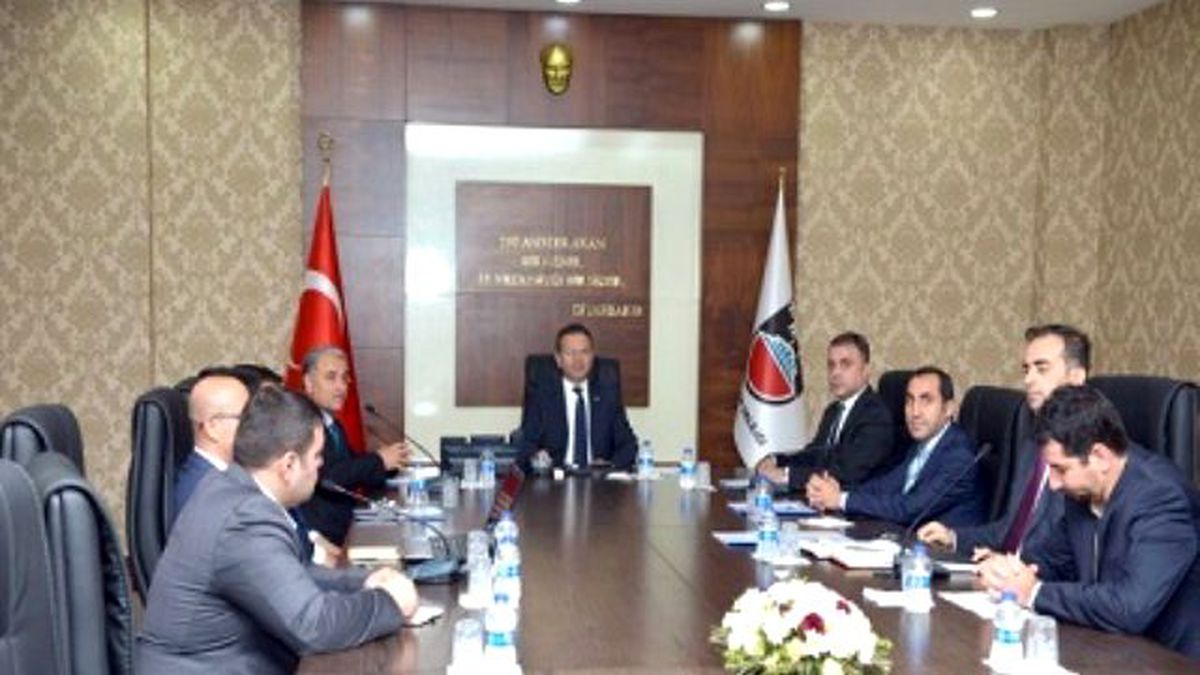 OSB Yönetimi Valilikte Toplandı