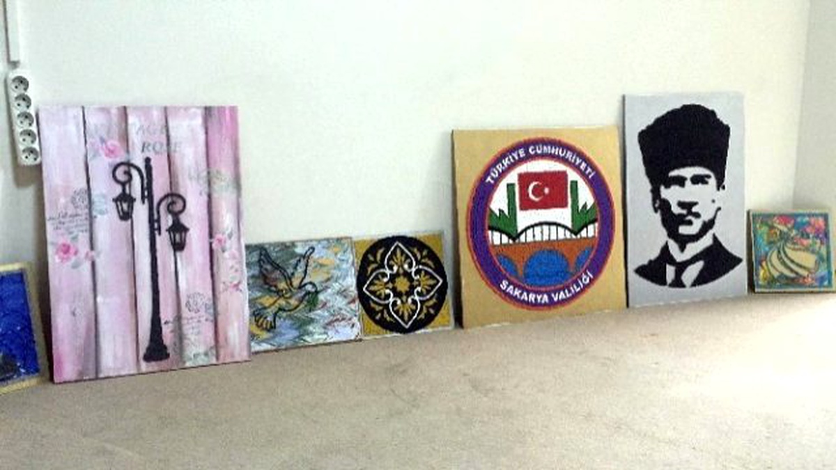Engelli Bireyler Bakır Alüminyum Rölyef Kursuna Katılıyor