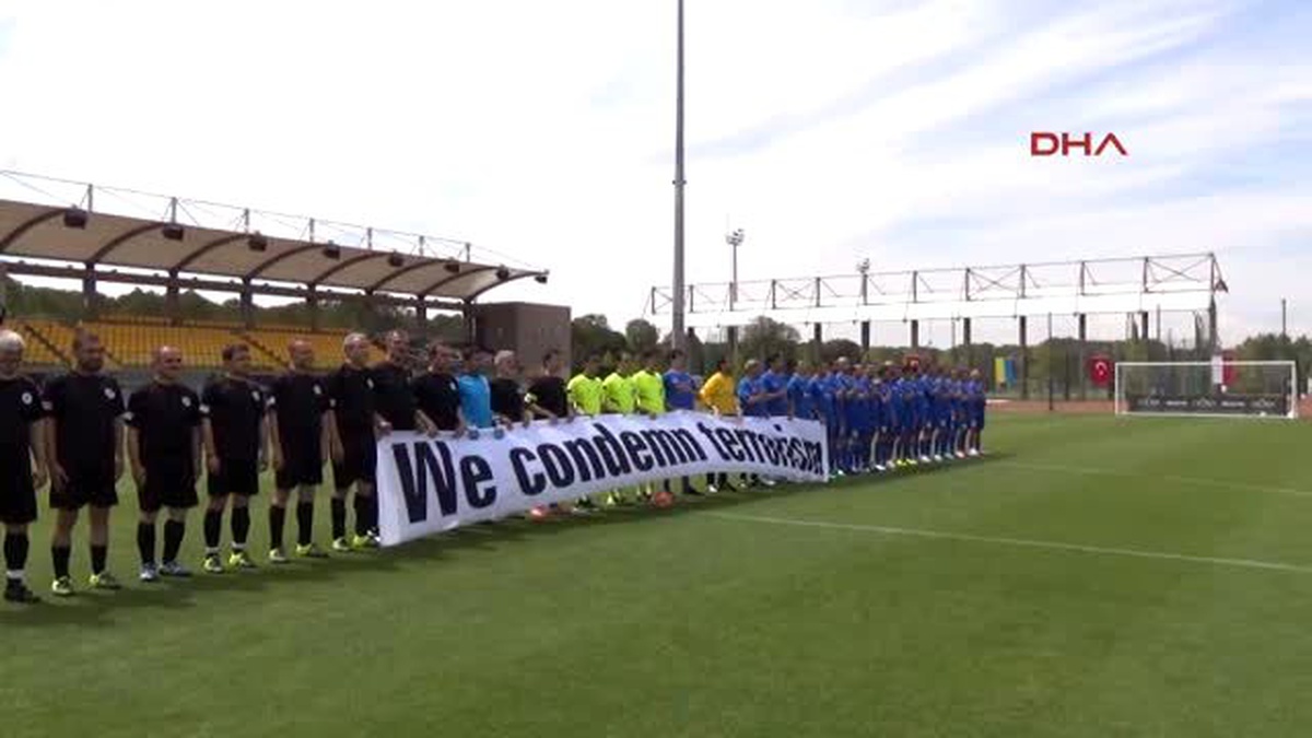 Parlamentolar Arası Futbol Turnuvası\'nda Şampiyon Türkiye