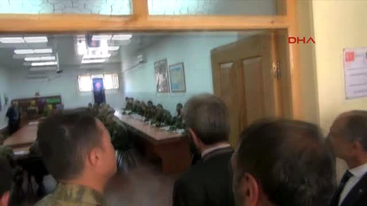 Atatürk\'ün Kurdurduğu Kabil Askeri Lisesi?nde 330 Öğrenci Türkçe Öğreniyor