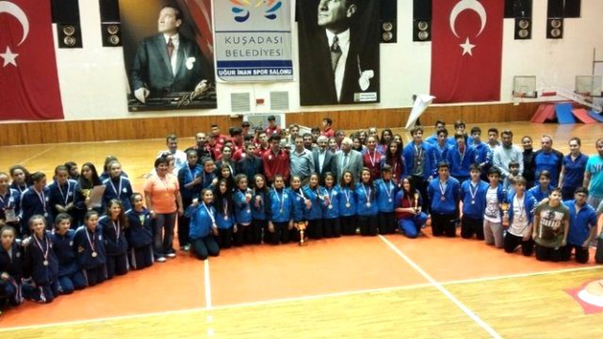 Aydın\'da Analig Hentbol Türkiye Şampiyonası Sonuçlandı