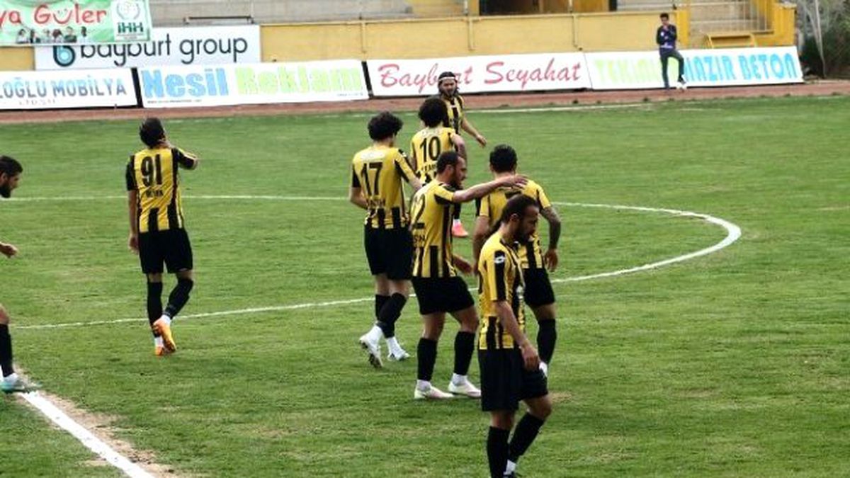 Bayburt Play Off\'a Veda Etti