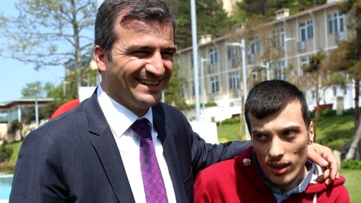 Belediye Başkanı Cüneyt Yemenici\'nin Engelliler Haftası Mesajı