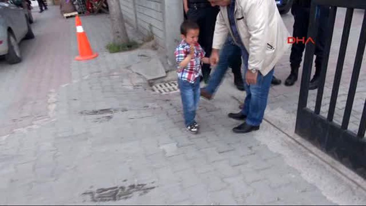 Bolu Kaybolan 5 Yaşındaki Çocuğun Annesiyle Kavuşması Duygulandırdı