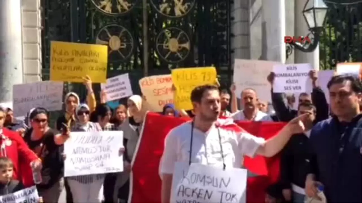 Derbide Sahaya Giren Berber Eylemci veya Holigan Değilim