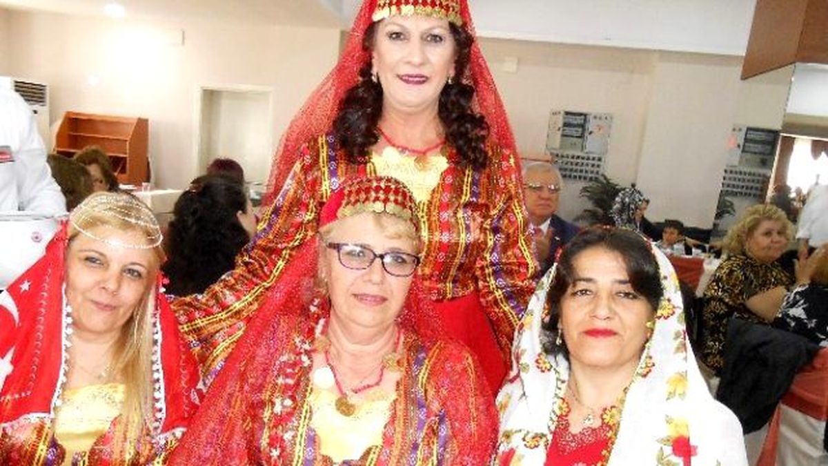 Esküder\'den Eskişehir Öğretmenevi\'nde "Anneler Günü" Etkinliği
