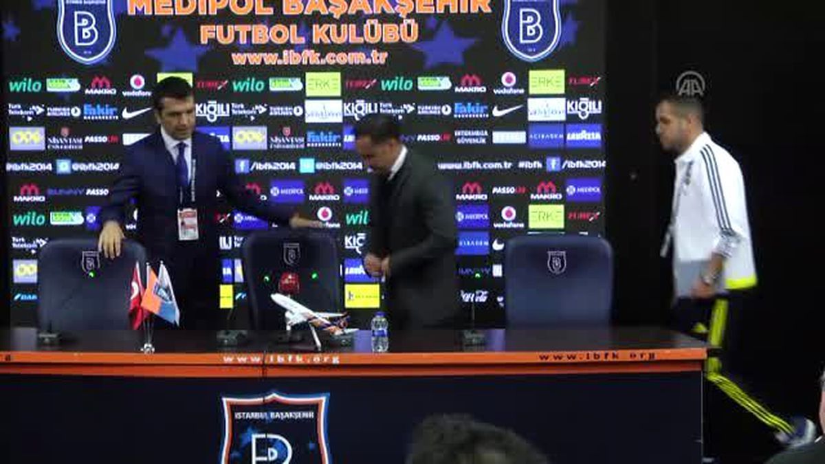 Fenerbahçe Teknik Direktörü Pereira