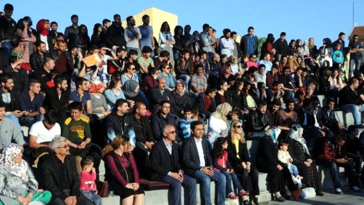 Gençlik Şölenine Büyük İlgi