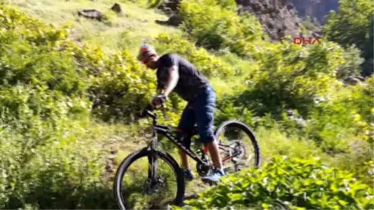 Hakkari - Zap Vadisi\'nde Pedal Çevirdiler