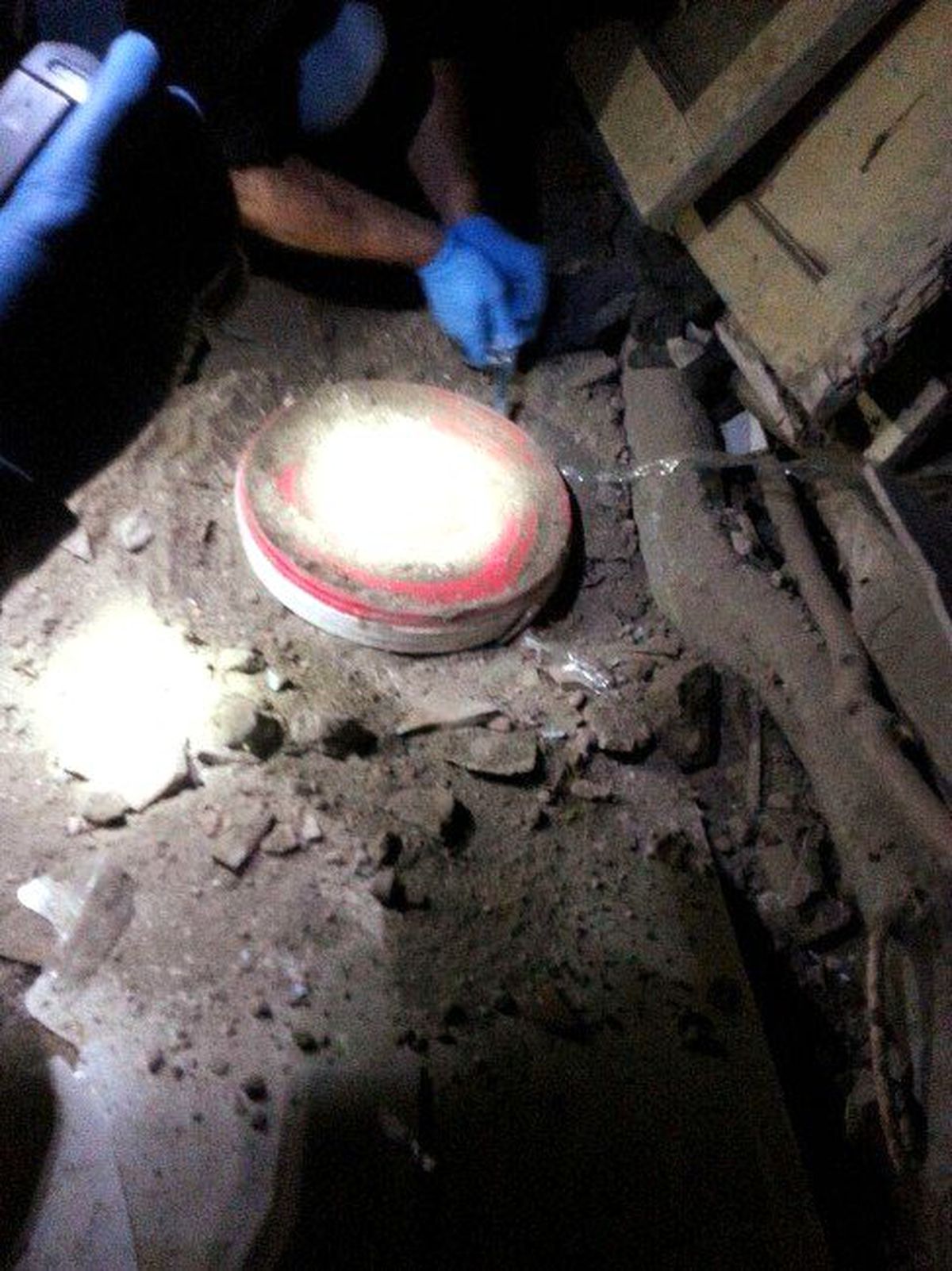 İzmir\'de Bombacı Kuryesi Üç Ay Takip Edilmiş