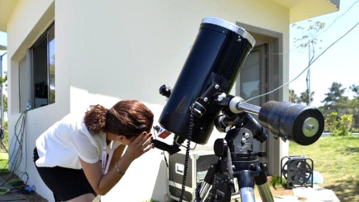 Merkür Güneş'in Önünden Geçiyor