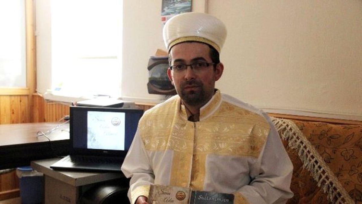 Kayserili İmam İkinci Albümünü Çıkardı
